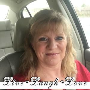 Meet your Posher, Vicki